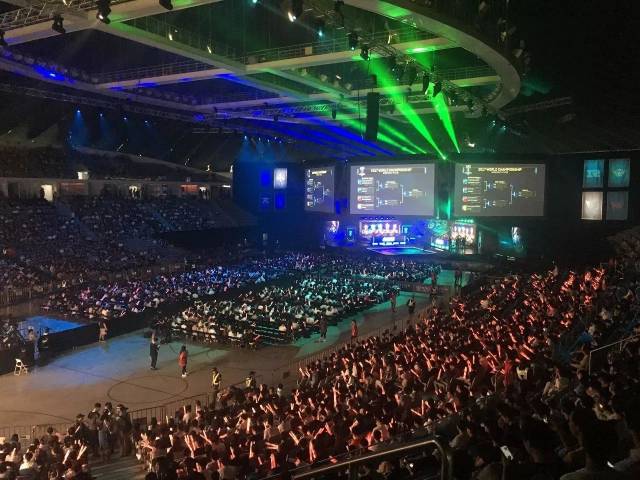 从蒙古族的 从蒙古族的