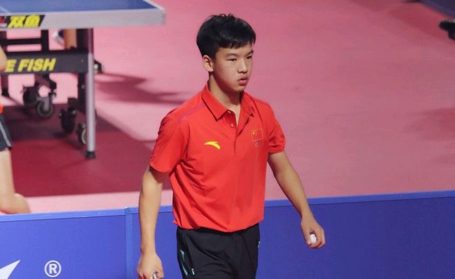 比赛场上的 比赛场上的