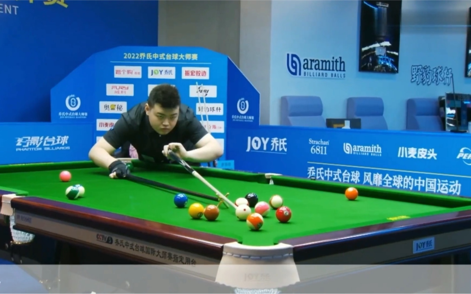 示了自己的 示了自己的