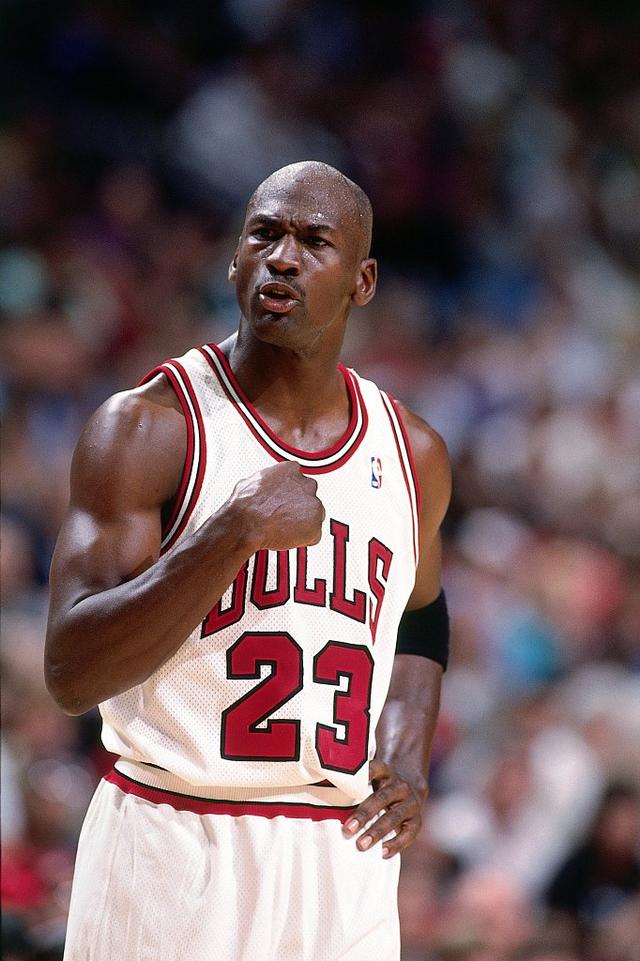 持以中场控 持以中场控