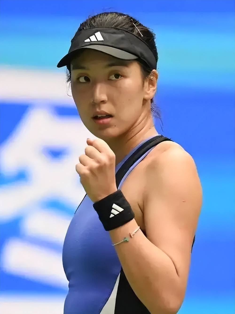 为运动员提 为运动员提