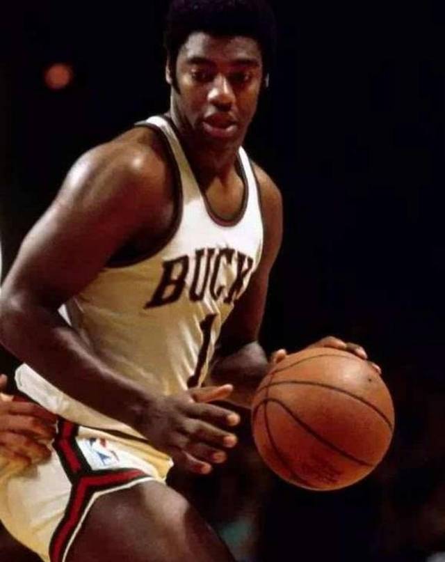 易为何仍然 易为何仍然