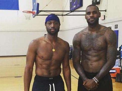 被压到仅 被压到仅